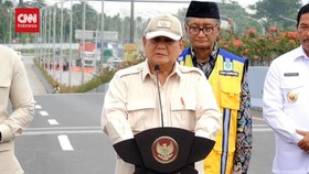 VIDEO: Prabowo Resmikan Flyover Madukoro Senilai 198 M di Semarang