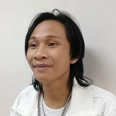 Lihat Fajar Sadboy Mengaji, Boris Bokir: Aku Sih...