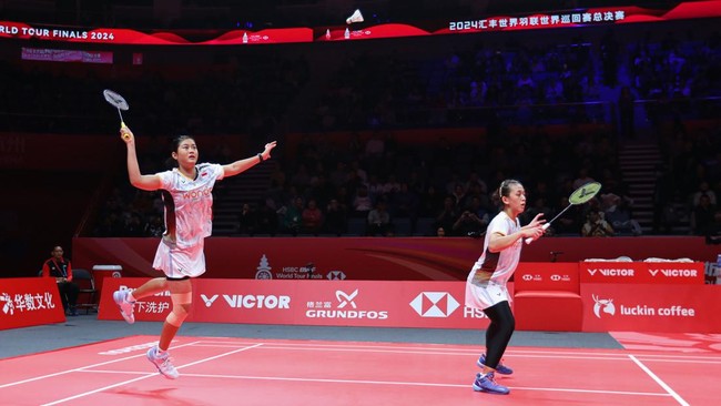 Febriana Dwipuji Kusuma/Amalia Cahaya Pratiwi gagal ke perempat final All England 2025 usai kalah dari Yuki Fukushima/Mayu Matsumoto, Kamis (13/3).