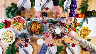10 Rekomendasi Menu Makanan Natal, Biar Suasana Makin Hangat