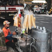 Punya Harta Rp7 Triliun, Sosok Ini Buktikan Bisa Kaya dengan Jualan Es!