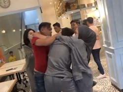 Sopirnya Viral Pukuli Dokter Koas di Palembang, Lady dan Ibunya Syok