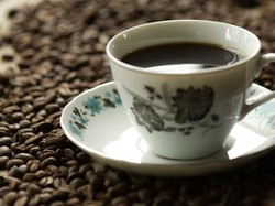 Kopi Klasik Nggak Pernah Salah, Ini 5 Kopitiam Favorit di Surabaya