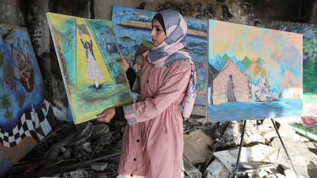 FOTO: Sesi Lukis Beri Warna Kehidupan Anak-anak di Gaza