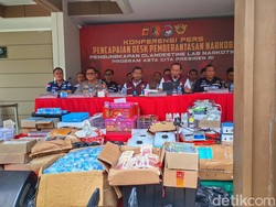 Bareskrim Bongkar Lab Rahasia Narkoba di Komplek Elit Bandung