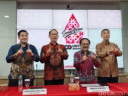 Menkomdigi Belum Terima Permohonan Merger, Bos Smartfren: Sudah Kirim