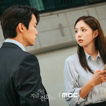 Tak Hanya 'When The Phone Rings', 7 Drakor Ini Juga Nggak Kalah Seru