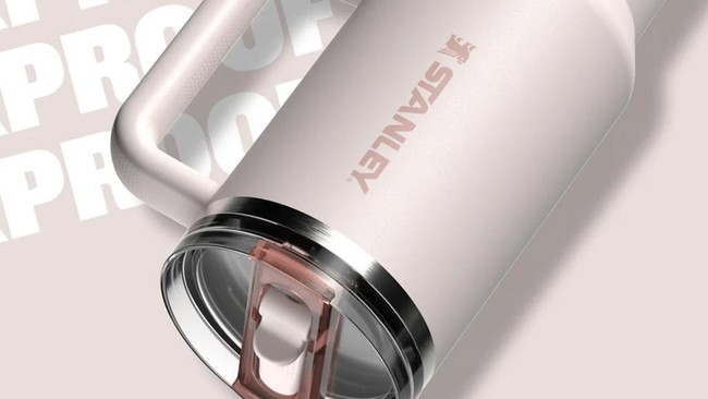 Produsen peralatan minum populer Stanley menarik kembali sekitar 2,6 juta travel mug dari pasaran.