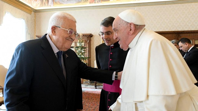 Ucap Selamat, Presiden Palestina Simpan Harapan ke Paus Baru Leo XIV Presiden Palestina, Mahmoud Abbas, berharap Paus Leo XIV yang baru terpilih melanjutkan upaya perdamaian yang terus diperjuangkan pendahulunya, Paus Fransiskus.