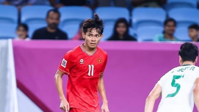 Penyerang muda Vietnam Bui Vi Hao menyatakan kesiapannya hadapi bek Timnas Indonesia Asnawi Mangkualam pada laga Piala AFF 2024.