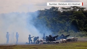 VIDEO: Momen Pasukan Batalyon Infantri 411 Gempur Musuh di Bondowoso