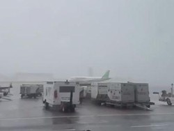Hujan Deras, 19 Penerbangan di Bandara Ngurah Rai Dialihkan-Ditunda