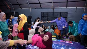 Wakil Ketua DPR Tinjau Lokasi Longsor di Sukabumi, Salurkan Bantuan