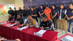 Fakta-fakta Viral Pria Kaos Merah Tersangka Pemukulan Mahasiswa Koas