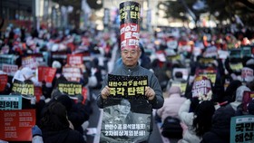 KPK Korsel Panen Hujatan, Dianggap Tak Becus Selidiki Yoon Suk Yeol
