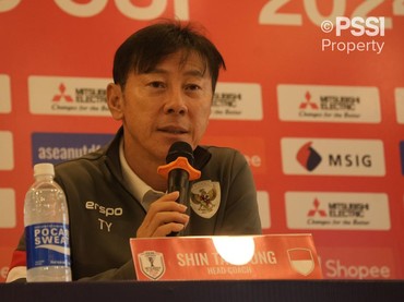 img-title Shin Tae Yong Beri Ucapan Pernikahan Rizky Ridho Pakai Bahasa Korea, Artinya...