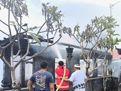 Rumah di Jembrana Terbakar Saat Penghuninya Tidur