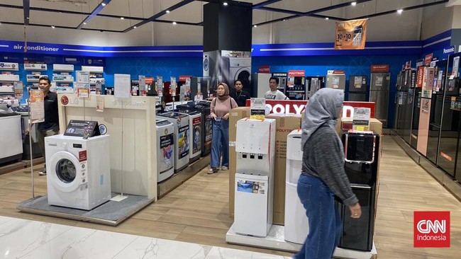 Selama Transmart Full Day Sale besok, aneka produk unggulan berlaku diskon hingga 50% + 20%. Jangan sampai kelewatan promonya.