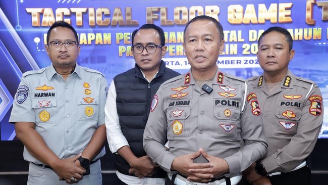 Jasa Raharja mengingatkan masyarakat yang akan bepergian pada periode Nataru 2024/2025 untuk selalu memantau informasi arus lalu lintas di wilayah tujuan.