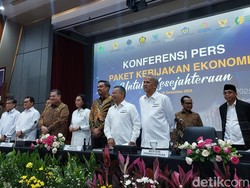Tak Cuma Mobil Listrik, Pemerintah Juga Tanggung Pajak Jenis Hybrid