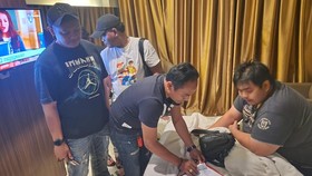 Penampakan Anak Bos Toko Roti Cakung saat Ditangkap di Hotel Sukabumi