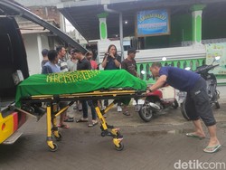 Pria Sidoarjo Tewas Usai Gaduh di Rumahnya Diduga Dibunuh Anak Kandung
