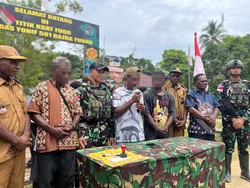 3 KKB Menyerahkan Diri ke Satgas TNI 501 Madiun Lalu Ikrar Setia NKRI