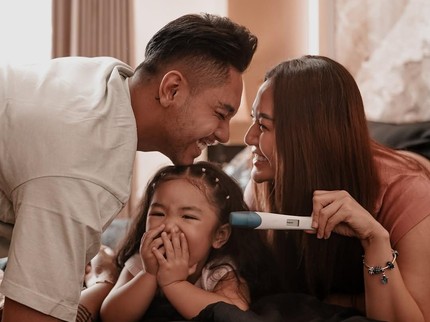 Cara Tepat Menyikapi Suami yang Didiagnosis Miliki Masalah Kesuburan seperti Krisjiana