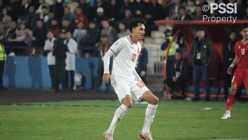 Berita Panas dari Dunia Sport CNN : Susunan Pemain Timnas Indonesia U-23 vs Laos: Struick Isi Lini Serang