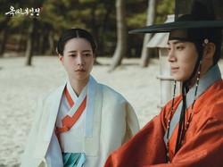 Adegan Lim Ji Yeon dan Choi Yeong Woo di 'The Tale of Lady Ok' Bikin Syok
