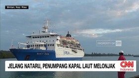VIDEO: Jelang Nataru, Penumpang Kapal Laut Melonjak