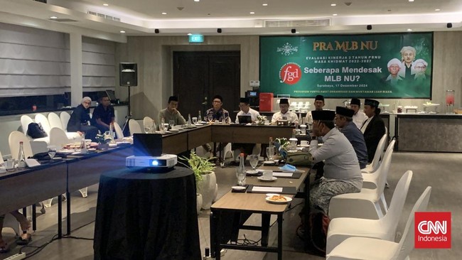 Acara pra Muktamar Luar Biasa PBNU menghasilkan pernyataan bahwa Ketua Umum PBNU Yahya Cholil Staquf telah melanggar AD/ART organisasi.