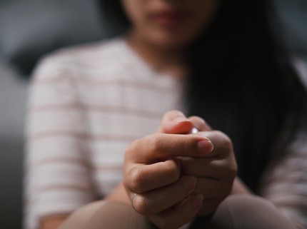Sedih, Bun! Anak Bos Toko Roti yang Aniaya Pegawai Ternyata Pernah Lukai Bunda hingga Patah Tulang
