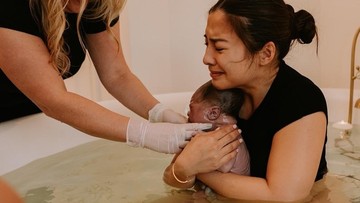 Alasan water birth tidak direkomendasikan di Indonesia