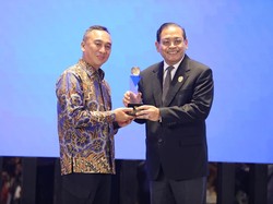 Polri Raih Predikat Informatif di Penganugerahan Keterbukaan Informasi Publik
