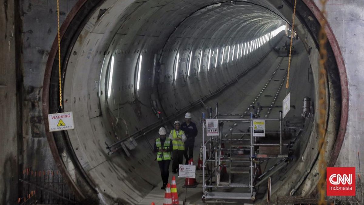 Pramono Luncurkan Mesin Bor Terowongan untuk Pembangunan MRT Fase 2A