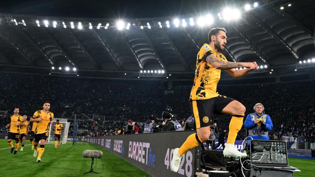 Calhanoglu Pastikan Bertahan di Inter, Konflik dengan Lautaro Berakhir