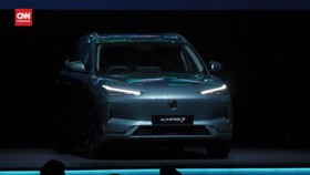 VIDEO: Merek Mobil Nasional Malaysia Luncurkan Mobil Listrik Pertama
