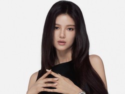 Danielle Eksis Jadi Global Ambassador OMEGA Tanpa Embel-embel NewJeans