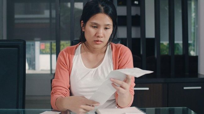 Dampak Kenaikan Biaya Hidup terhadap Kesehatan Mental? Ini Kata Riset!