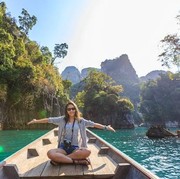 6 Tips Aman dan Nyaman Berlibur di Musim Hujan