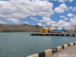 Momen Nataru, Penumpang di Pelabuhan Lembar Diprediksi Naik 3 Persen