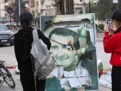 Assad Tumbang, di Mana Uang dan Kekayaannya?