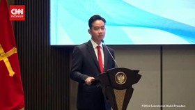 VIDEO: Gibran Curhat Dipecat PDIP ke Pemuda Katolik