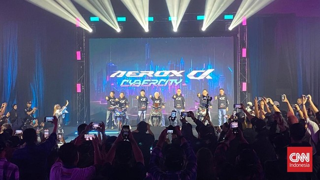 Model baru Aerox Alpha tersedia varian Turbo yang menggunakan teknologi Yamaha Electric CVT.