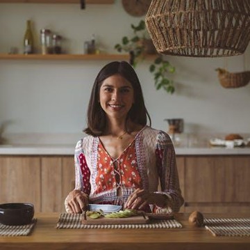 5 Zodiak Paling Hobi Memasak, Jago Bikin Hidangan yang Menggugah Selera!