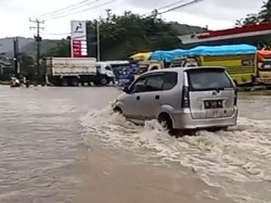 Banjir di Barru Sulsel, Jalur Bulu Dua Soppeng Terputus