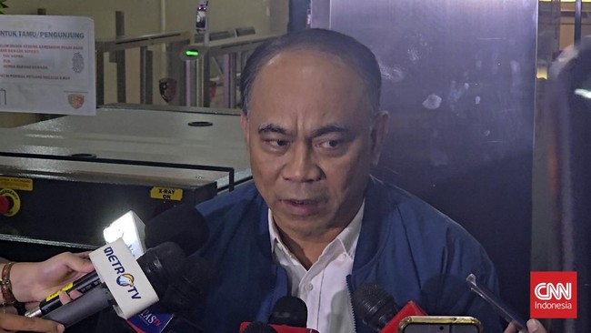 Kemenkop siap mendukung pembentukan 70 ribu Koperasi Desa (Kop Des) Merah Putih sebagai upaya untuk memperkuat ekonomi desa.