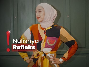 Rindu Ibu, Chiki Fawzi Kenang Cinta Marissa Haque Lewat Fashion Show