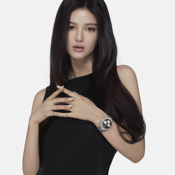 Danielle NewJeans untuk OMEGA